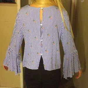 Bell sleeve blouse